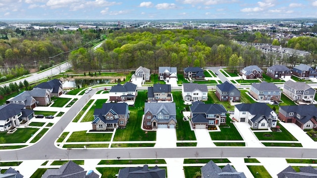 43547 Bolingbrooke Ln, Novi, MI 48377 - aerial view of residential area
