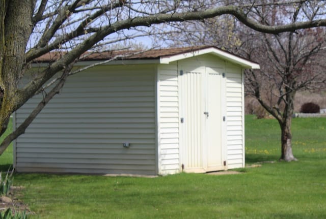 275 Madison St, Port Austin, MI 48467 - view of shed