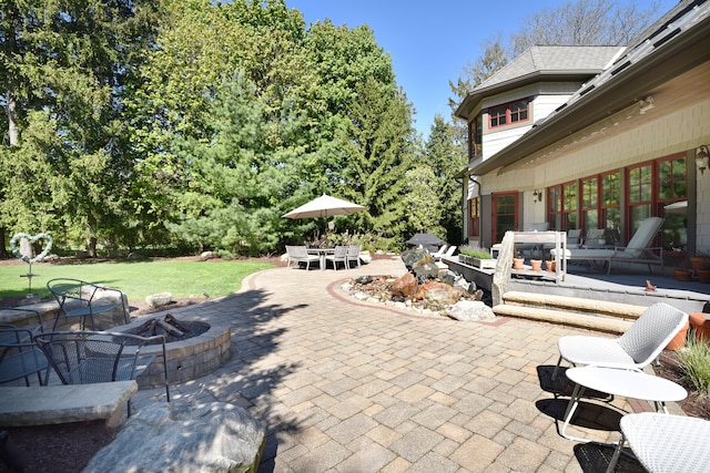 1256 Lenhill Ct, Bloomfield Hills, MI 48304 - view of patio / terrace with an outdoor fire pit and outdoor dining space