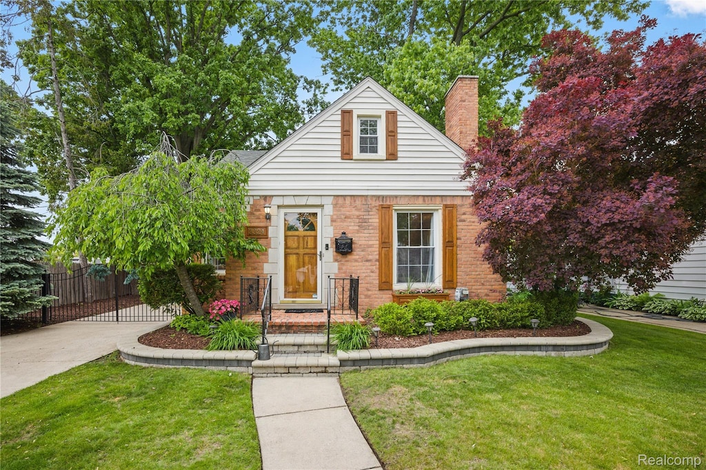 3324 Griffith Ave, Berkley, MI 48072 - view of front of home featuring a chimney and brick siding