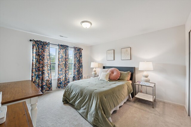 bedroom featuring carpet flooring