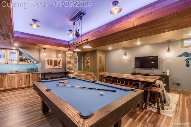 61 Cutting Dr, Troy, MI 48085 - playroom with a community bar, wood finished floors, pool table, and baseboards