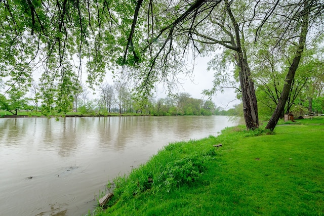 2847 N Custer Rd, Monroe, MI 48162 - water view