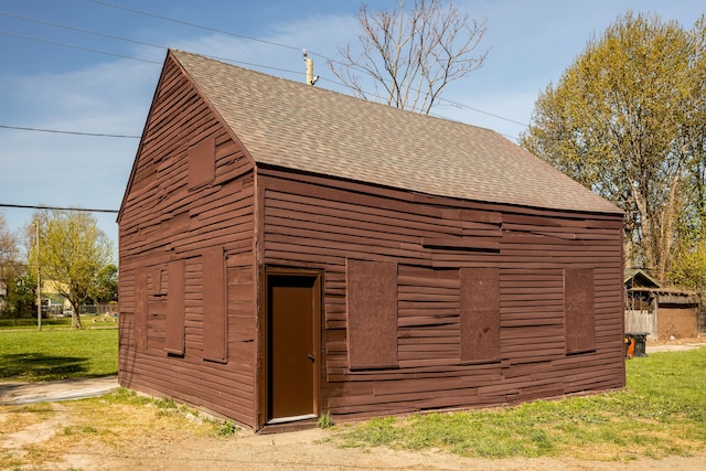 view of outbuilding featuring an outdoor structure