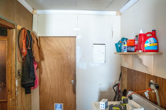 5110 Russell Rd, Twin Lake, MI 49457 - bathroom featuring ornamental molding