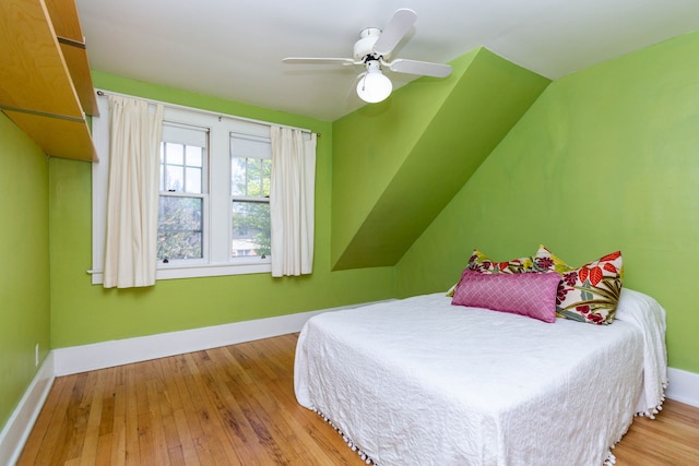 320 E Farnum Ave, Royal Oak, MI 48067 - bedroom featuring baseboards, wood-type flooring, and ceiling fan