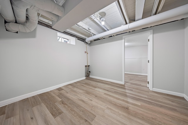 91 S Josephine Ave, Waterford, MI 48328 - basement with baseboards and light wood finished floors