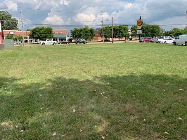 1465 Wright Ave, Alma, MI 48801