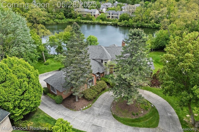 4395 Hickory Ct, Orchard Lake, MI 48323 - aerial view of residential area with a large body of water