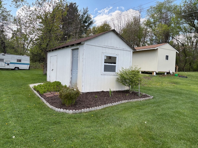 2725 Ormond Rd, White Lake, MI 48383 - view of outbuilding with an outdoor structure
