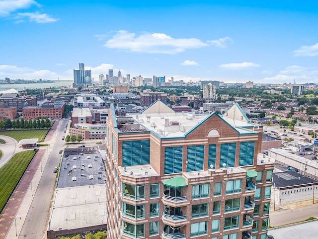 3320 Spinnaker Ln Unit 2E, Detroit, MI 48207 - view of urban area