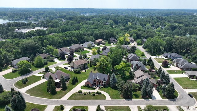 1947 Maplewood Ave, Bloomfield Hills, MI 48302 - view of property location with a forest and nearby suburban area