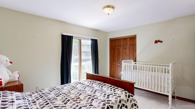 1947 Maplewood Ave, Bloomfield Hills, MI 48302 - carpeted bedroom with a closet and baseboards