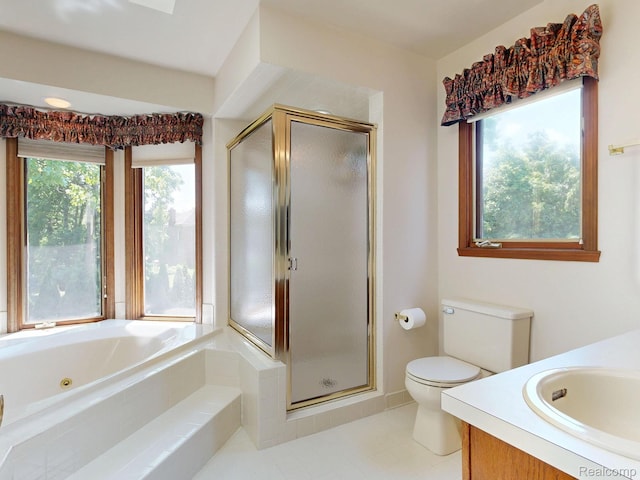 1947 Maplewood Ave, Bloomfield Hills, MI 48302 - bathroom featuring a shower stall, vanity, and a jetted tub