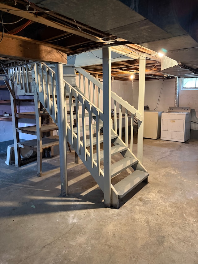 609 Buckingham Ave, Flint, MI 48507 - below grade area featuring stairs and washing machine and dryer