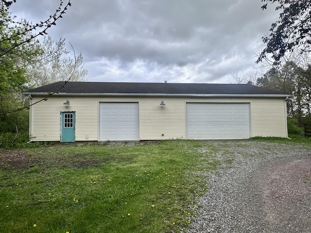 view of detached garage