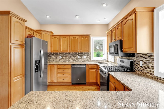 7548 Willow Pointe Dr, Caledonia, MI 49316 - photo 17