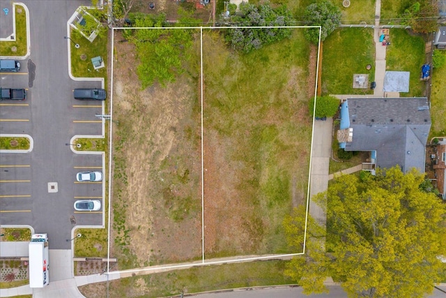 2204 N Carlson, Westland, MI 48185