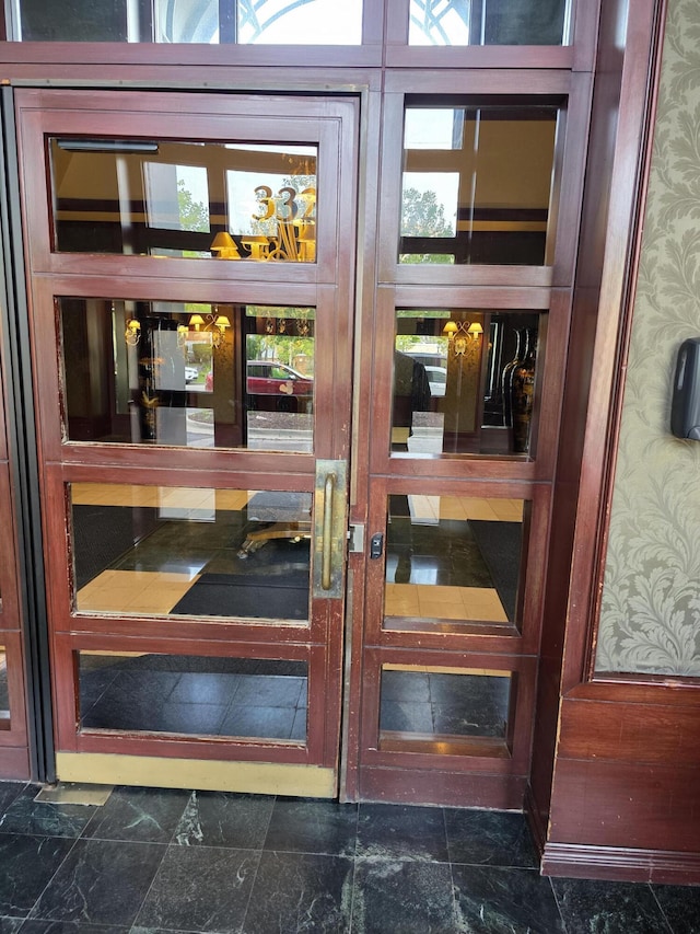 3320 Spinnaker Ln Unit 15E, Detroit, MI 48207 - view of property entrance