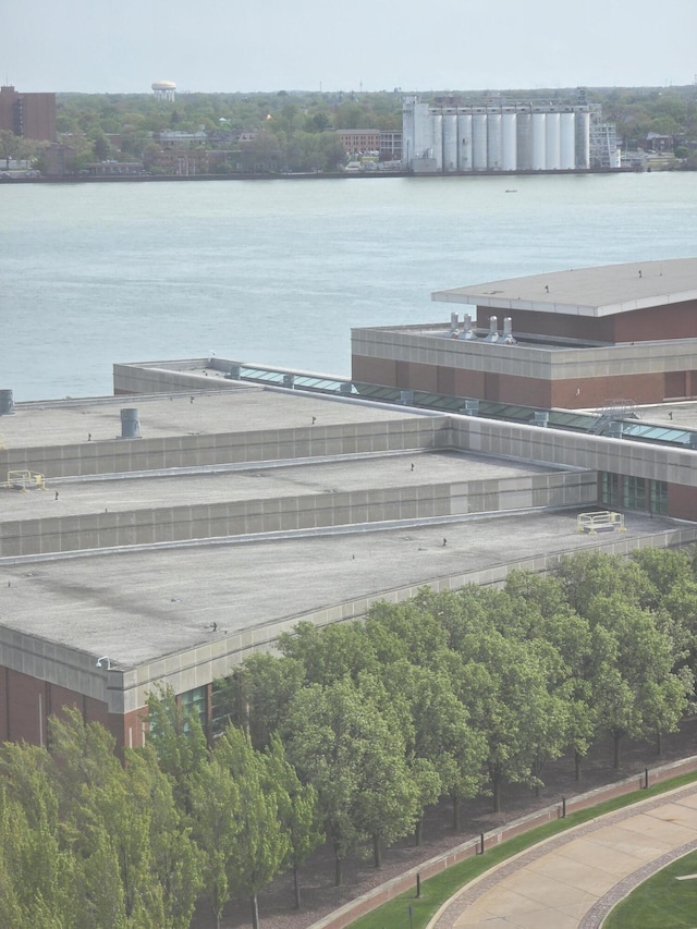 3320 Spinnaker Ln Unit 15E, Detroit, MI 48207 - water view with a boat dock