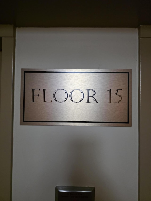 3320 Spinnaker Ln Unit 15E, Detroit, MI 48207 - detailed view