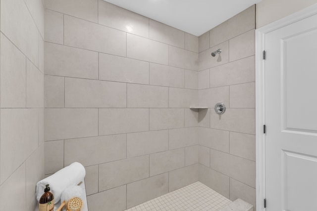 3166 Roma, Wixom, MI 48393 - full bathroom with a tile shower