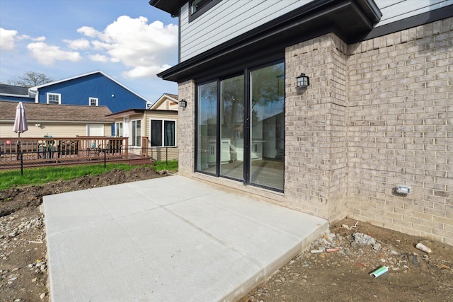 45518 Jefferson Ave, Chesterfield, MI 48047 - view of patio with a deck