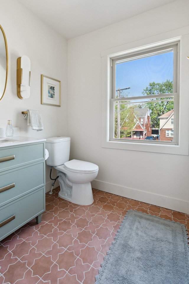 18941 Santa Rosa Dr, Detroit, MI 48221 - half bath featuring toilet, vanity, and baseboards