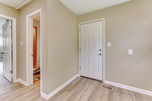 2365 Middlebelt Rd, West Bloomfield, MI 48324 - foyer featuring light wood-type flooring and baseboards