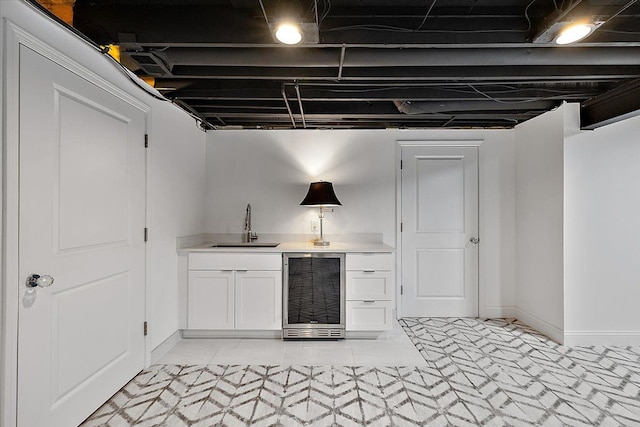 31080 Lucerne Dr, Franklin, MI 48025 - indoor wet bar with beverage cooler and baseboards