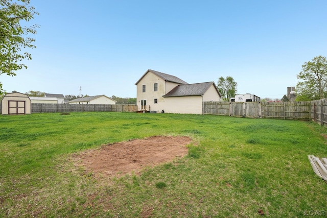 2924 E Valley Rd, Adrian, MI 49221 - view of yard