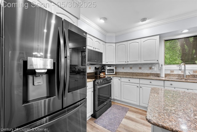1162 Heights Rd, Lake Orion, MI 48362 - kitchen featuring stainless steel refrigerator with ice dispenser, a sink, electric range, white cabinetry, and crown molding