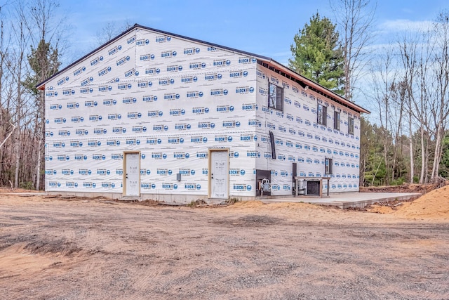 view of side of property