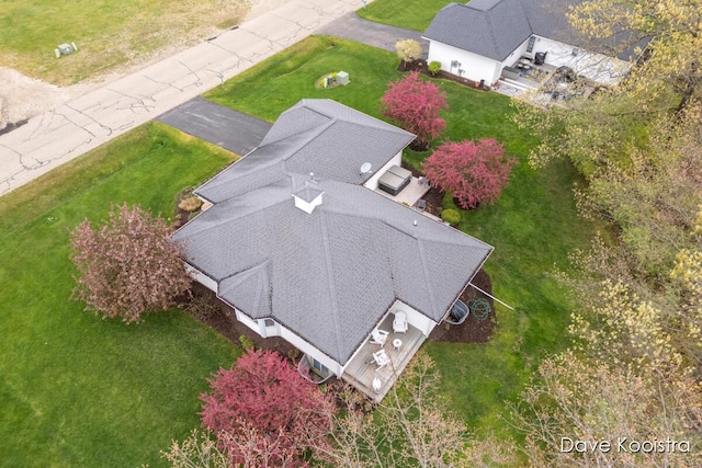 aerial view of property and surrounding area