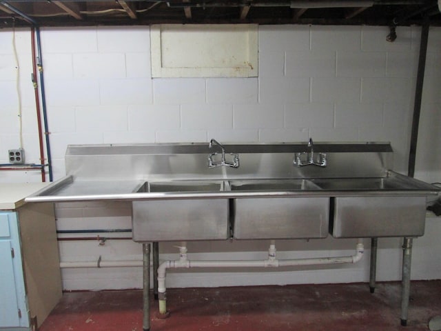 2228 Washington Ave, Saint Joseph, MI 49085 - unfinished basement with concrete block wall