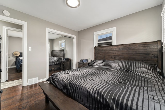 8373 Mckinley, Center Line, MI 48015 - bedroom featuring wood finished floors, baseboards, and a closet