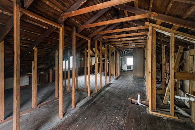 551 Algonquin St, Detroit, MI 48215 - view of unfinished attic