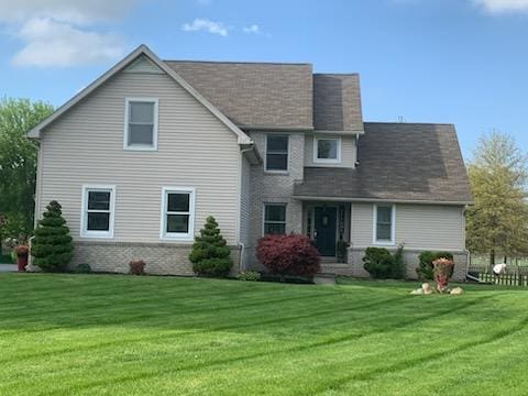9888 Fountain Ln, Fowlerville, MI 48836