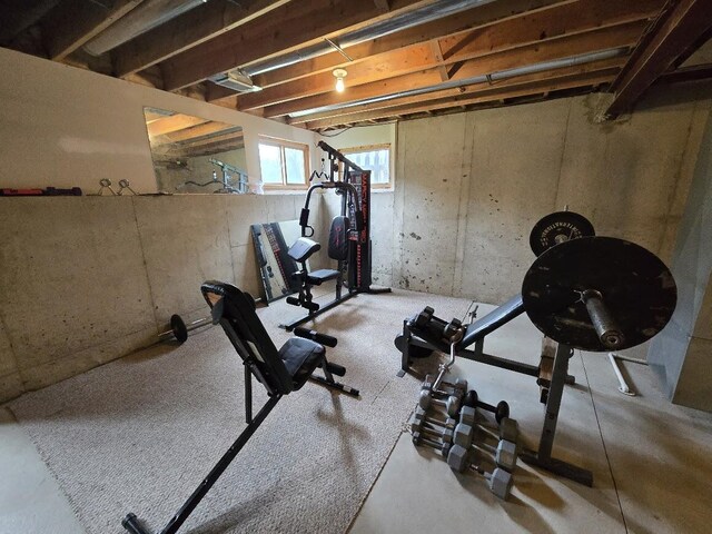 9888 Fountain Ln, Fowlerville, MI 48836