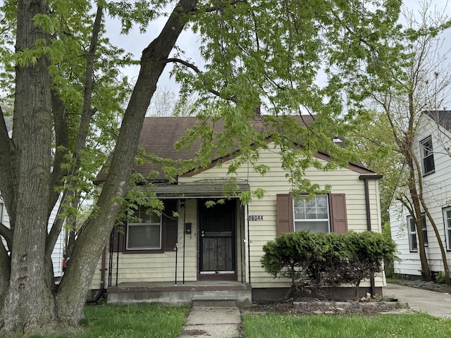 16044 Fairmount Dr, Detroit, MI 48205 - view of front of house