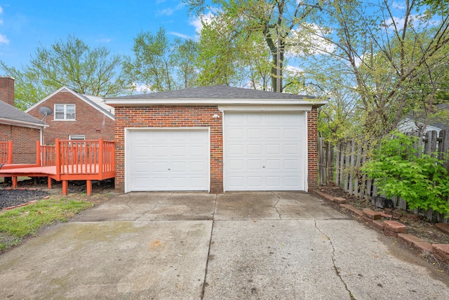 839 E Hayes Ave, Hazel Park, MI 48030 - garage with concrete driveway
