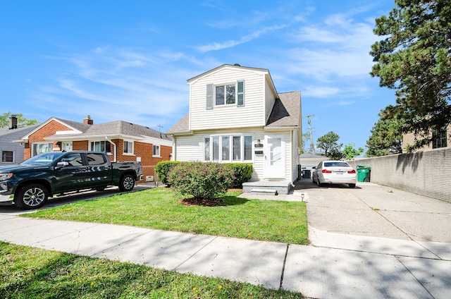 view of front of house featuring driveway