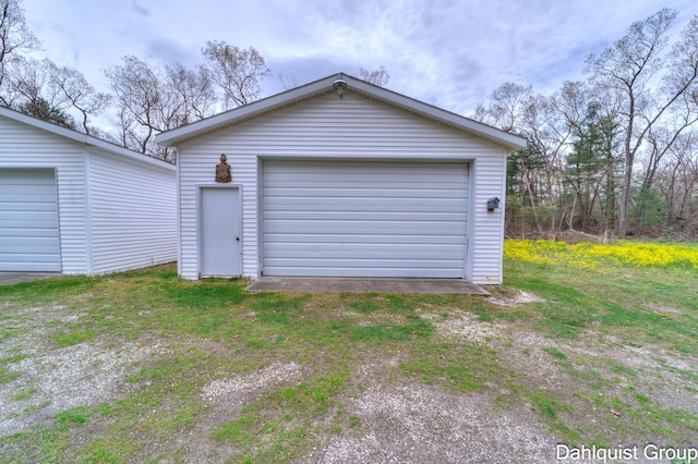 view of detached garage