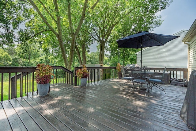 318 Arlington Dr, Rochester Hills, MI 48307 - deck featuring outdoor dining space