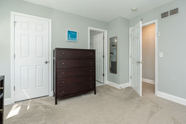 318 Arlington Dr, Rochester Hills, MI 48307 - bedroom featuring carpet and baseboards