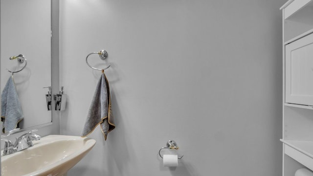 56501 Winding Creek Dr, Macomb, MI 48042 - bathroom with a sink