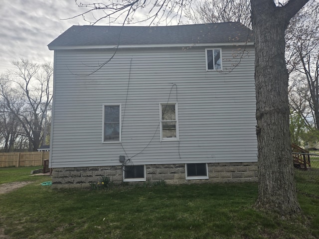 view of side of property