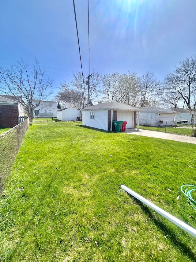 23162 Saxony Ave, Eastpointe, MI 48021 - view of yard with driveway
