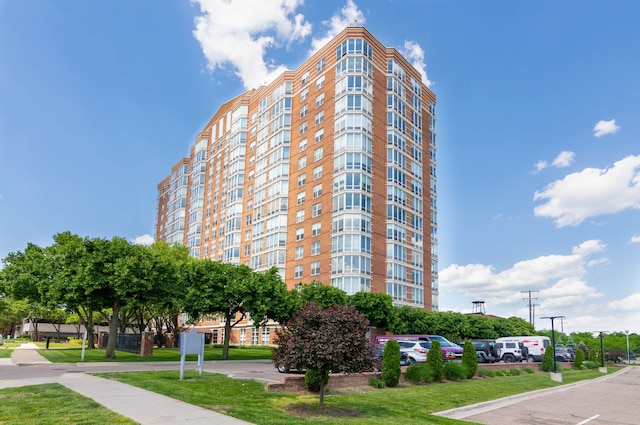 250 E Harbortown Dr # 1409, Detroit, MI 48207 - photo 1