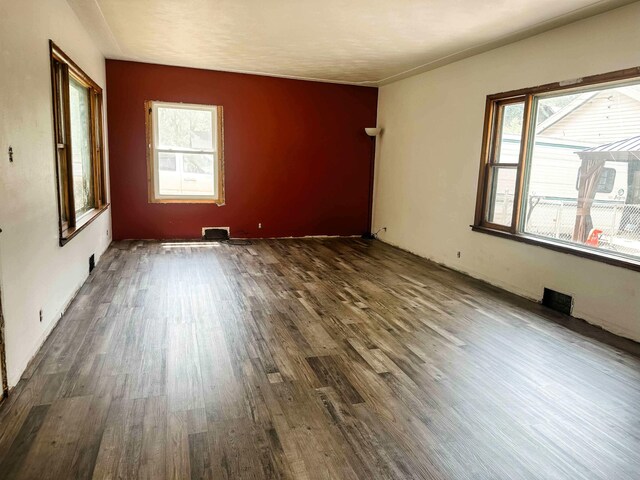 387 Waubascon Rd, Battle Creek, MI 49037 - photo 24